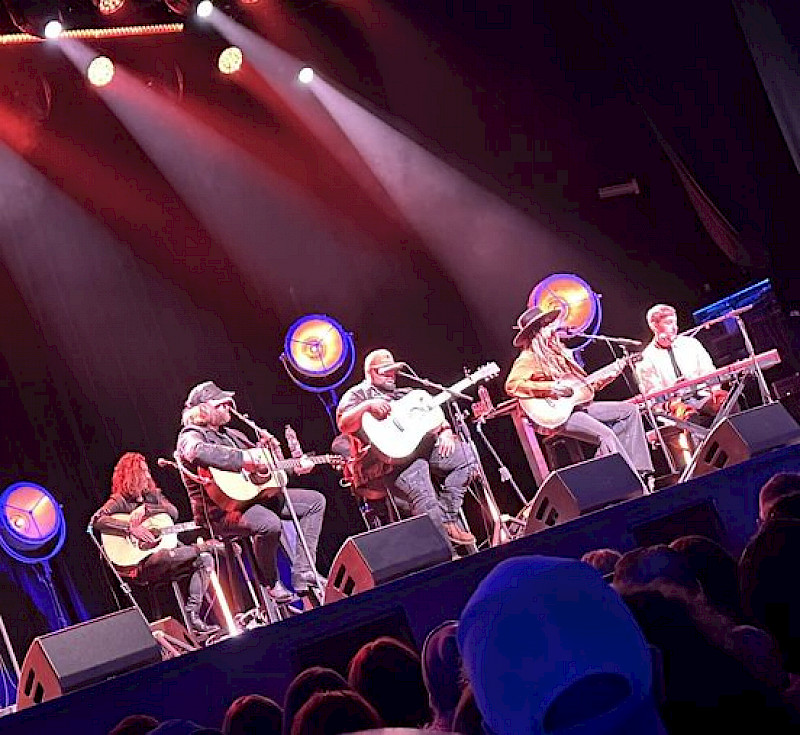 Preview image for blog post - CMA Songwriters Night at the O2