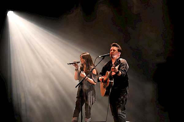 Preview image for blog post - Tennessee Twin - New photos from Michelle Fredericks Photography!